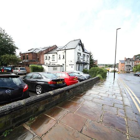 Avalon Guest House Leeds  Bagian luar foto